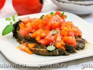 Тёплый овощной салат с печеными баклажанами