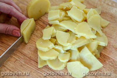 Салат с картофелем, щавелем и огурцами, Шаг 01