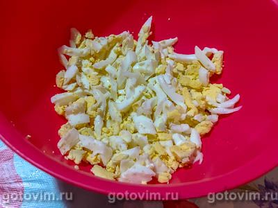 Салат с сыром, грибами и креветками, Шаг 01