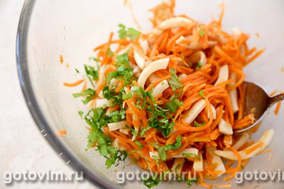 Салат из кальмаров с корейской морковью, Шаг 05