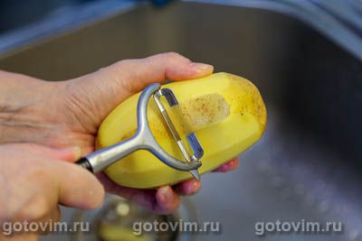 Овощной салат «Радуга» с картофелем пай, Шаг 01