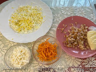Салат из курицы с морковью по-корейски и плавленым сырком, Шаг 01