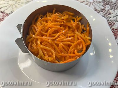 Салат из курицы с морковью по-корейски и плавленым сырком, Шаг 05