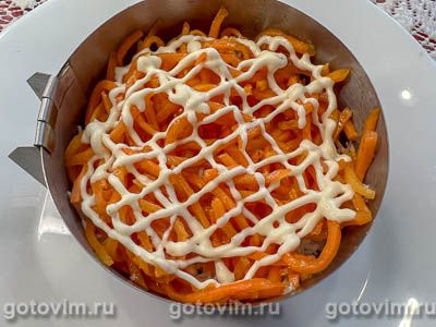 Салат из курицы с морковью по-корейски и плавленым сырком, Шаг 06