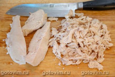 Салат с маринованными опятами и курицей, Шаг 03