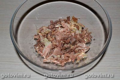 Мясной салат с фасолью и чесночными стрелками, Шаг 02