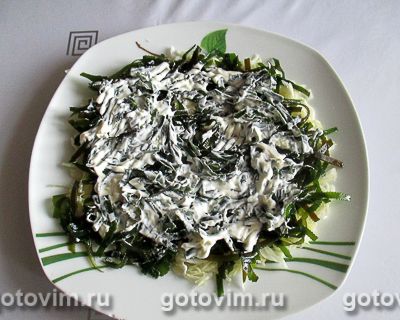 Слоеный салат из свеклы, морской капусты и шпрот, Шаг 06