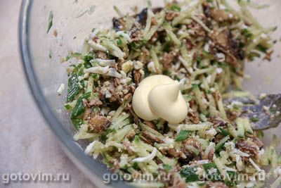 Салат «Муравейник» из картофельной соломки со шпротами, Шаг 10