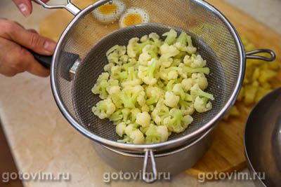 Салат из печени трески с картофелем и цветной капустой, Шаг 04