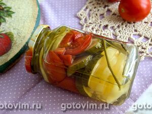 Салат из огурцов и помидоров на зиму «Слойка» 