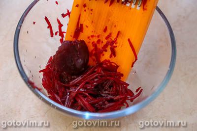 Салат из свеклы с маринованной тыквой и кукурузой в медово-горчичной заправке, Шаг 02