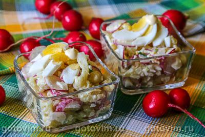 Салат из цветной капусты с редисом и яйцами. Фото-рецепт
