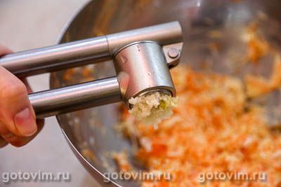 Закусочные шарики с соленой сельдью и морковью, Шаг 04