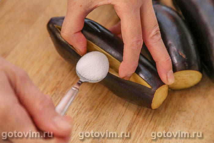    ,  02