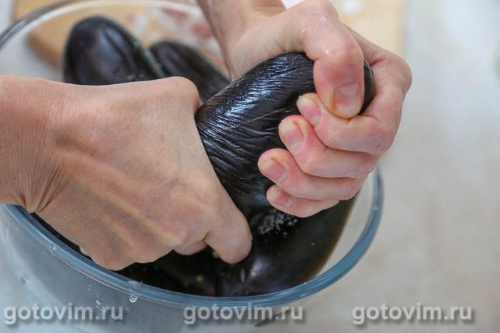    ,  05