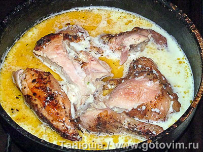 Шкмерули (чкмерули) - курица в молоке по-грузински, Шаг 06