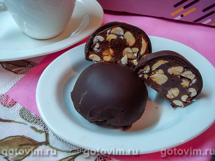 Шоколадные конфеты из сухого молока. Фотография рецепта