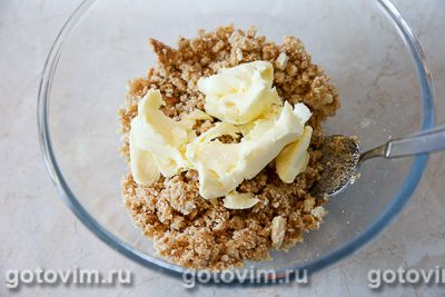 Шоколадная колбаска из печенья с соленым арахисом, Шаг 03