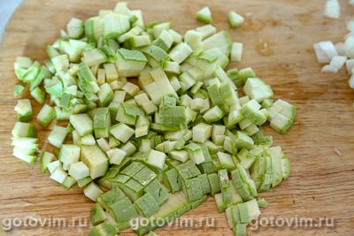 Щи с кабачками и фасолью, Шаг 02