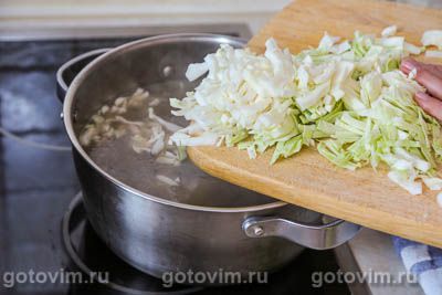Щи с кабачками и фасолью, Шаг 07