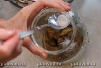 Соленые польские грибы (горячий способ), Шаг 03