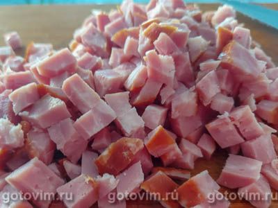 Солянка со свининой, колбасой и маслинами, Шаг 03