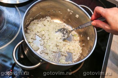 Макароны в сливочном соусе с грибами и сыром дор блю, Шаг 04