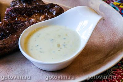 Соус из сыра с голубой плесенью и сидром. Фото-рецепт