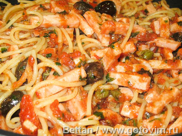 Cпагетти а-ля путтанеска. Фотография рецепта