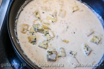 Стейк из говядины со сливочным соусом из голубого сыра , Шаг 03