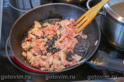 Мясной суп с фасолью и жареным беконом, Шаг 04
