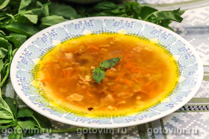 Гороховый суп с хрустящим беконом. Фотография рецепта