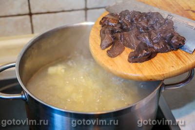Суп картофельный с грибами и кефиром, Шаг 04