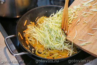 Куриный суп с кабачками и фасолью , Шаг 05