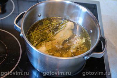 Куриный суп с цветной капустой, зеленым горошком и лапшой для лагмана , Шаг 01
