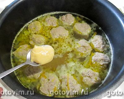 Суп с куриными фрикадельками и клёцками в мультиварке, Шаг 12