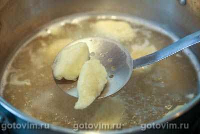 Куриный суп с клецками из манки, Шаг 05