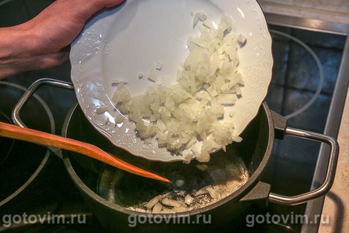   ,  01