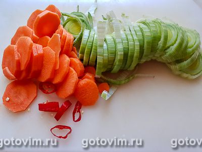 Овощной суп с сельдереем и зеленым горошком, Шаг 04