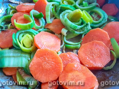 Овощной суп с сельдереем и зеленым горошком, Шаг 05