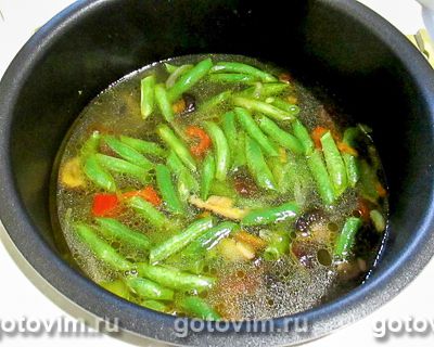 Вегетарианский суп с грибами шиитаке и двумя видами фасоли в мультиварке, Шаг 08