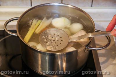 Куриный суп с солеными грибами, Шаг 01
