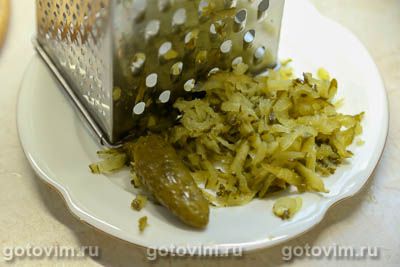 Суп из свиных ребрышек с солеными огурцами, Шаг 03