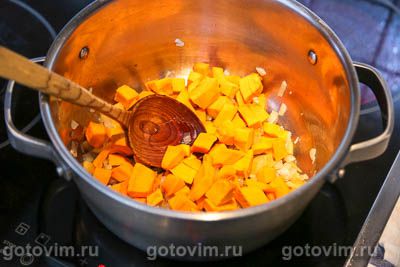 Тыквенный суп с кукурузой и фрикадельками, Шаг 04
