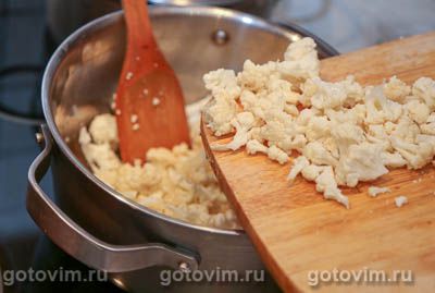 Суп-пюре из цветной капусты и фасоли с жареным беконом, Шаг 04