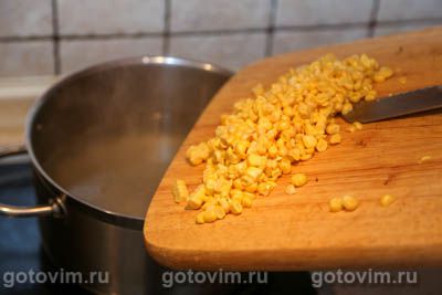 Суп из цесарки с молодой кукурузой и цветной капустой, Шаг 03