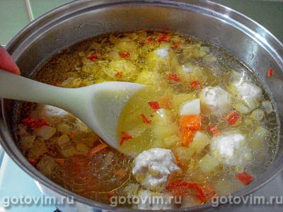 Суп с фрикадельками и жидкой лапшой, Шаг 08