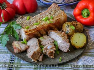 Свиная грудинка в кунжуте, запеченная в рукаве