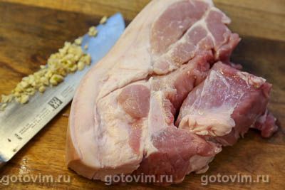 Свинина адобо (мясо, тушенное по-филиппинский с соевым соусом и уксусом), Шаг 01