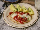 Свиные отбивные, обжаренные в мультиварке с помидорами и моццарелой